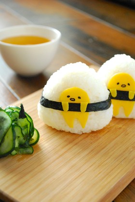 キャラ弁「ぐでたま」おにぎり